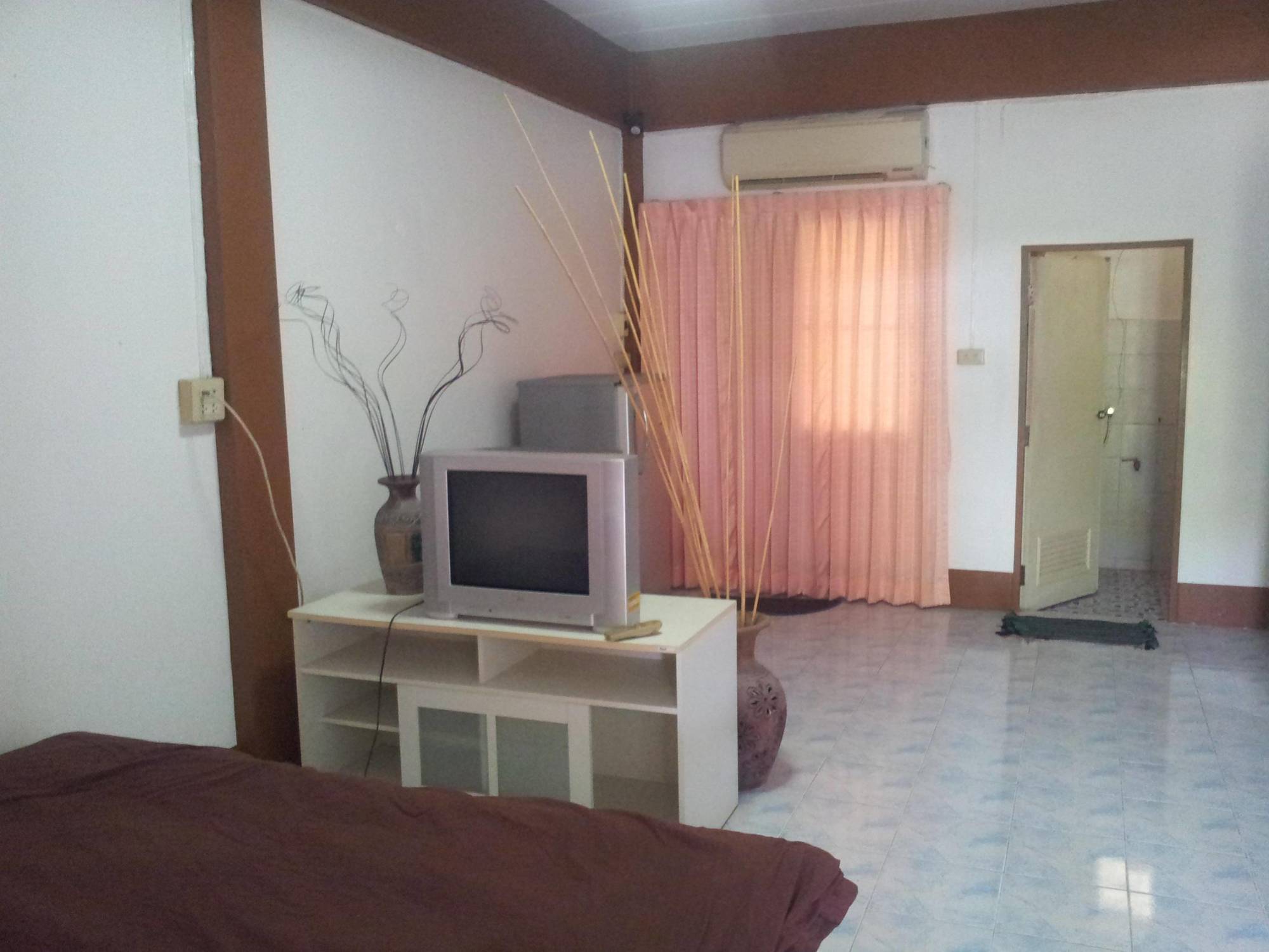 Baan Kanlaya Chonburi Exterior foto